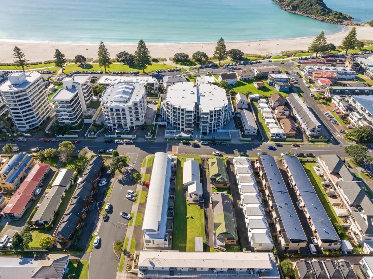 The Iconic Kiwi Bach, Full Site Downtown Mount Mount Maunganui Exterior foto